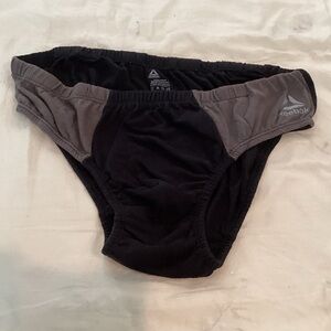 Reebok Men's Black and Gray Briefs.  G